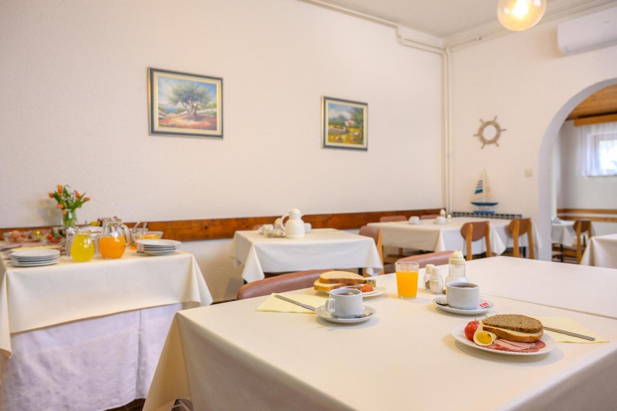 Bed And Breakfast Ritosa Пореч Екстериор снимка